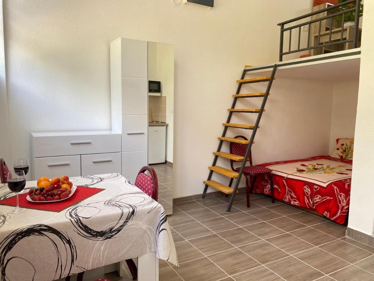 Sutomarina Apartments سوتوموري المظهر الخارجي الصورة